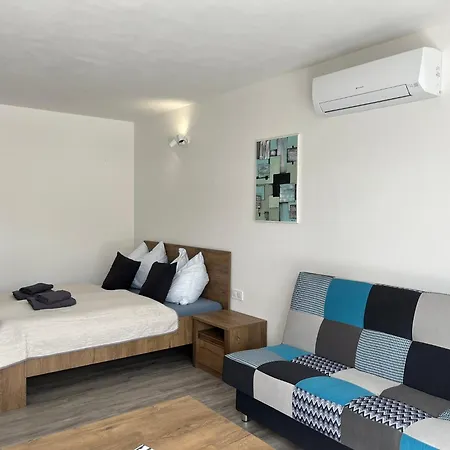 Apartmany U Romany Mirkovice Exterior photo